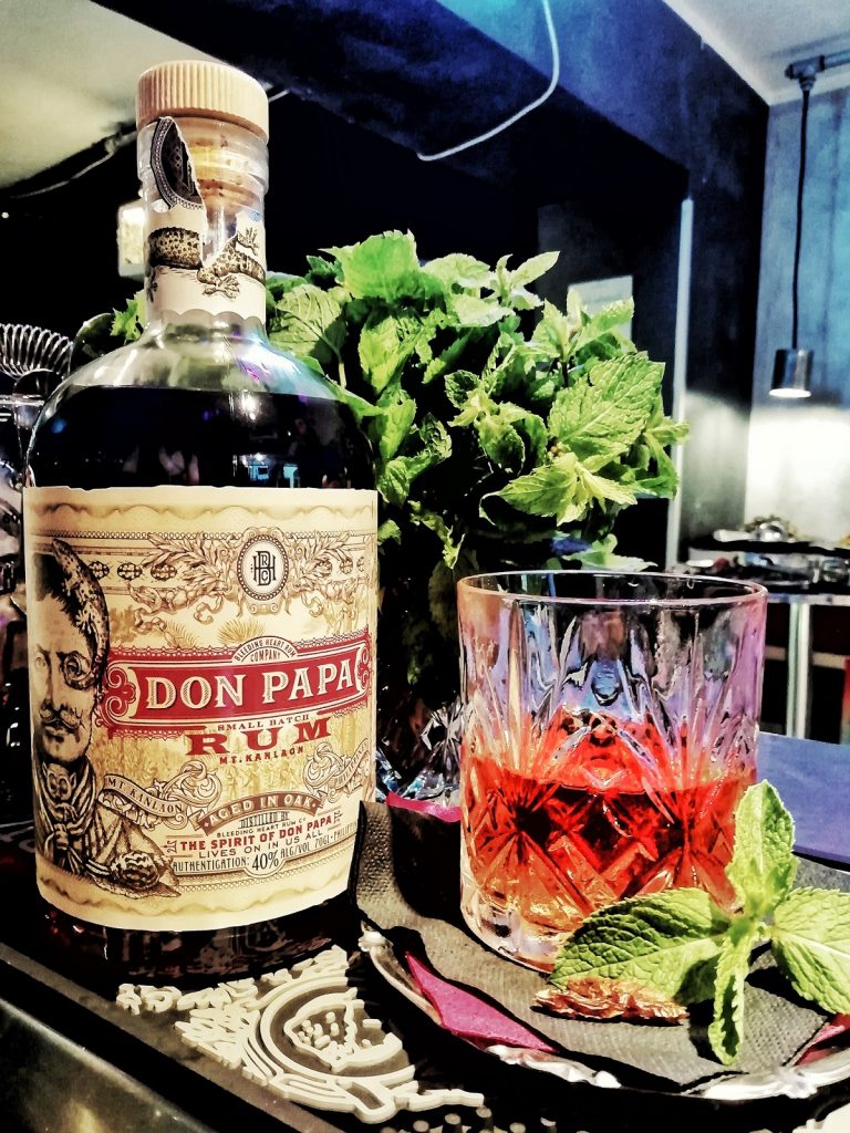 devil's advocat cocktail