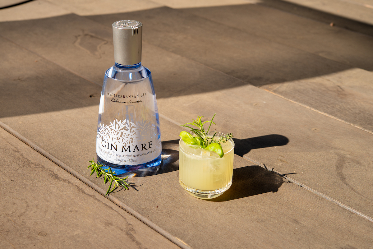 mediterranean smash cocktail estivo gin mare