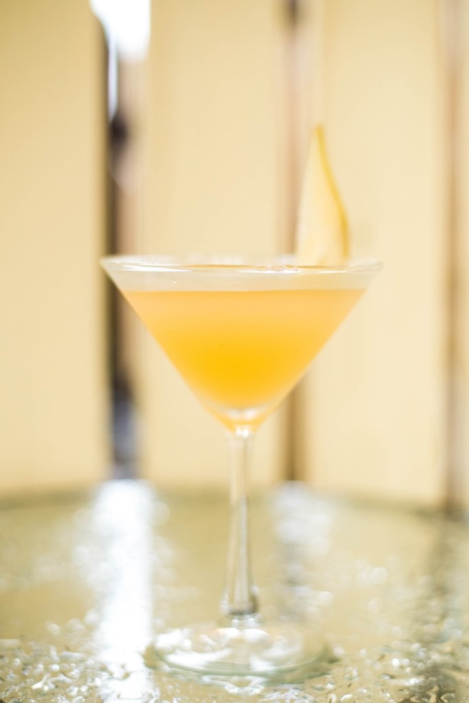 Bee's Knees Cocktail 