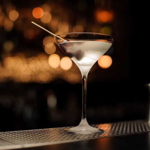 Martini sapidi: ricetta del cocktail Dirty Martini
